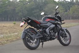 Bajaj Pulsar Ns160 Rear View