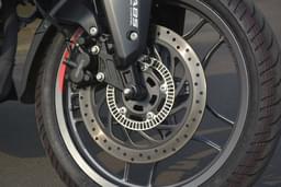 Bajaj Pulsar Ns200 Color Black, Silver