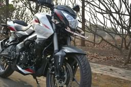 Bajaj Pulsar Ns200 Front Right Three Quarter