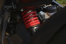 Bajaj Pulsar Ns200 Color Red