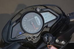 Bajaj Pulsar Ns200 Left Side Multifunction Switchgear