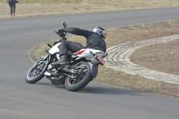 Bajaj Pulsar Ns200 Front Right Three Quarter