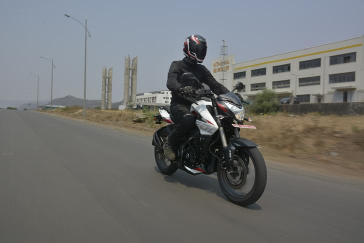Bajaj Pulsar Ns200 Front View