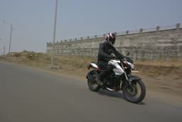 Bajaj Pulsar Ns200 Front Right Three Quarter