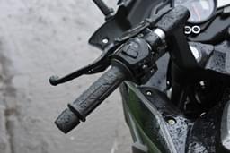 Bajaj Pulsar Rs 200 Color Black