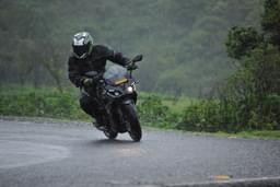 Bajaj Pulsar Rs 200 Front Left Three Quarter