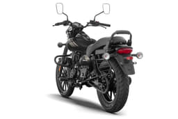 Bajaj Avenger 220 Street Rear View