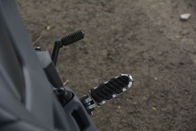 Rider Footpeg Image - 21379