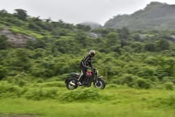 Benelli Leoncino 500 Color Black