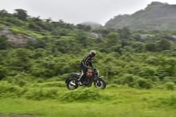 Benelli Leoncino 500 Color Black