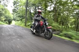 Benelli Leoncino 500 Left Side View