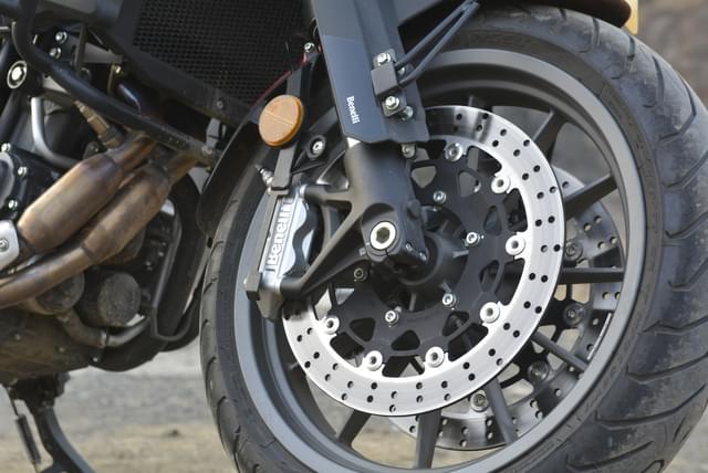 Color Black Image - 21401