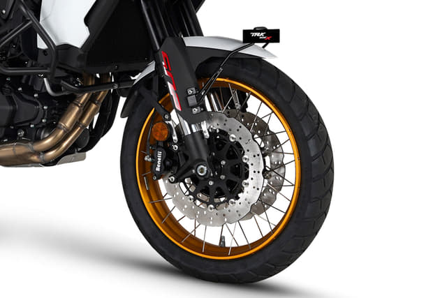 Color Black, Orange, Silver