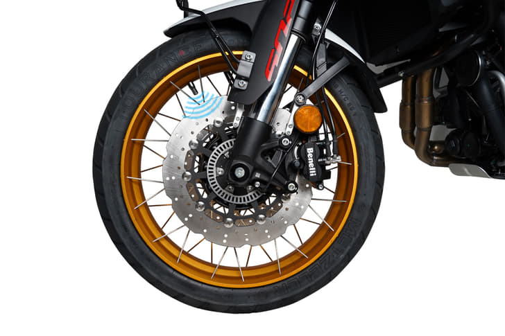 Color Black, Orange, Silver