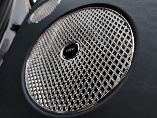 Number Of Speakers Integer Image - 6895