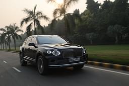 Bentley Bentayga Front Left Three Quarter