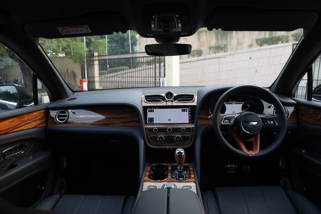 Dashboard Image - 6995