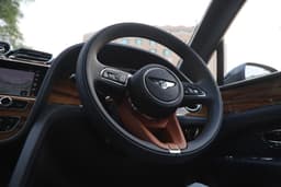 Bentley Bentayga Infotainment System