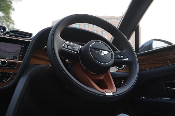 Bentley Bentayga Infotainment System