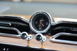 Bentley Bentayga Dashboard