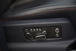 Bentley Bentayga Door Controls