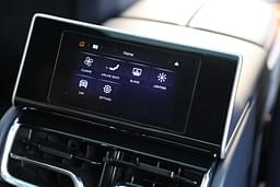 Bentley Bentayga Infotainment System