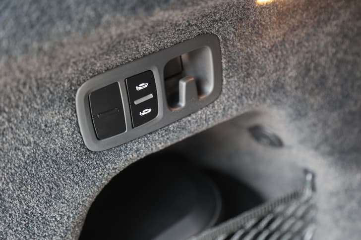 Bentley Bentayga Door Controls