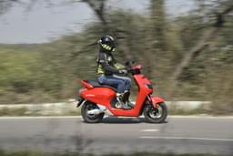 Bounce Infinity E1 Front Right Three Quarter