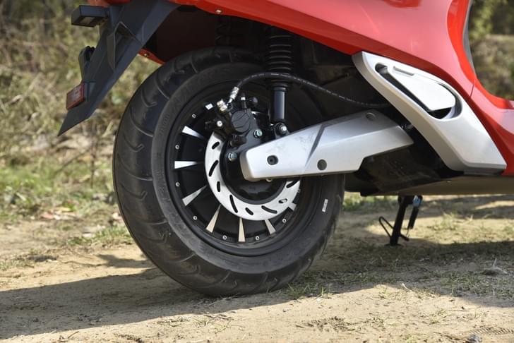 Bounce Infinity E1 Color Red