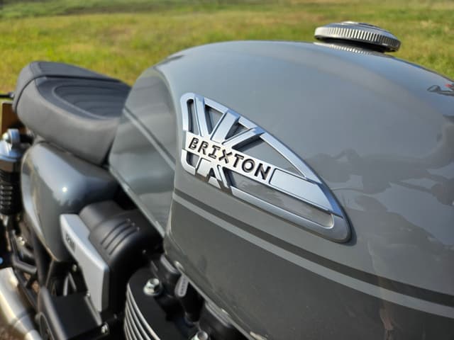 Closed Fuel Lid Image - 22294