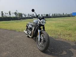 Brixton Motorcycles Cromwell 1200 Front Right Three Quarter