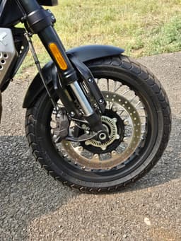 Brixton Motorcycles Crossfire 500 X Color Black