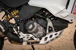 Ducati DesertX Color Black