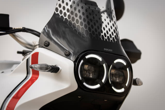 Headlight Image - 22998