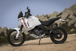 Ducati Desertx Color White