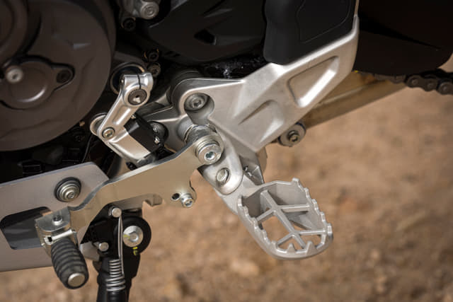 Gear Shift Lever Image - 23035