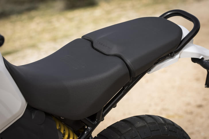 Ducati Desertx Color Black