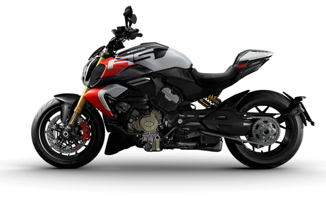 Ducati Diavel V4 RS
