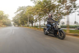 Ducati Diavel V4 Front Right Three Quarter