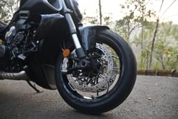 Ducati Diavel V4 Color Black