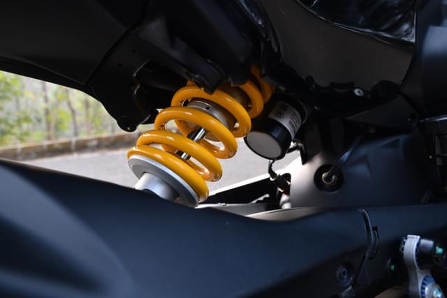 Color Black Image - 23074