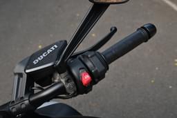 Ducati Diavel V4 Color Black