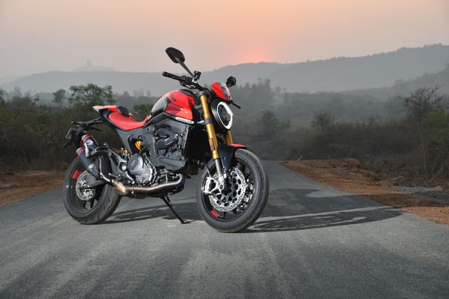 Front Right Three Quarter