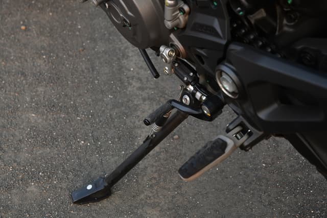 Side Stand Image - 23094