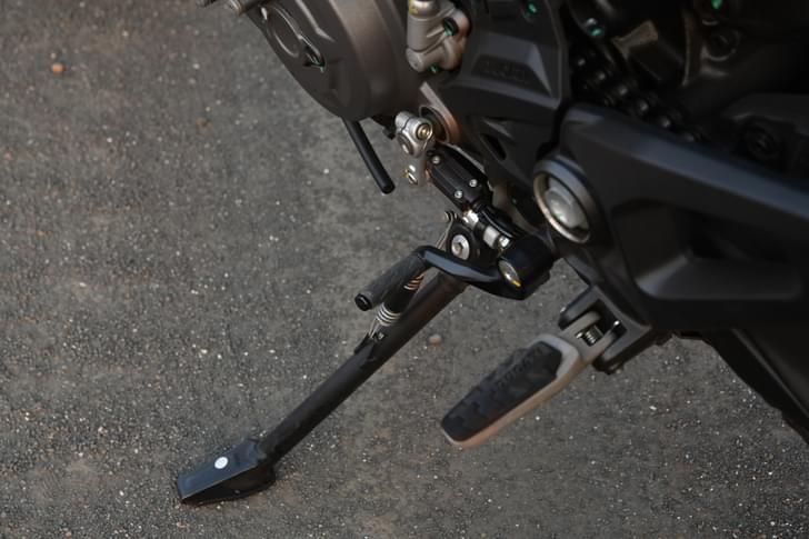 Ducati Monster 937 Side Stand