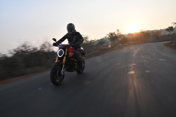 Ducati Monster 937 Front Right Three Quarter