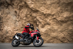 Ducati Multistrada V2 Front Right Three Quarter Ducati Multistrada V2 Front Right Three Quarter