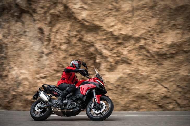 Ducati Multistrada V2 Front Right Three Quarter Ducati Multistrada V2 Front Right Three Quarter