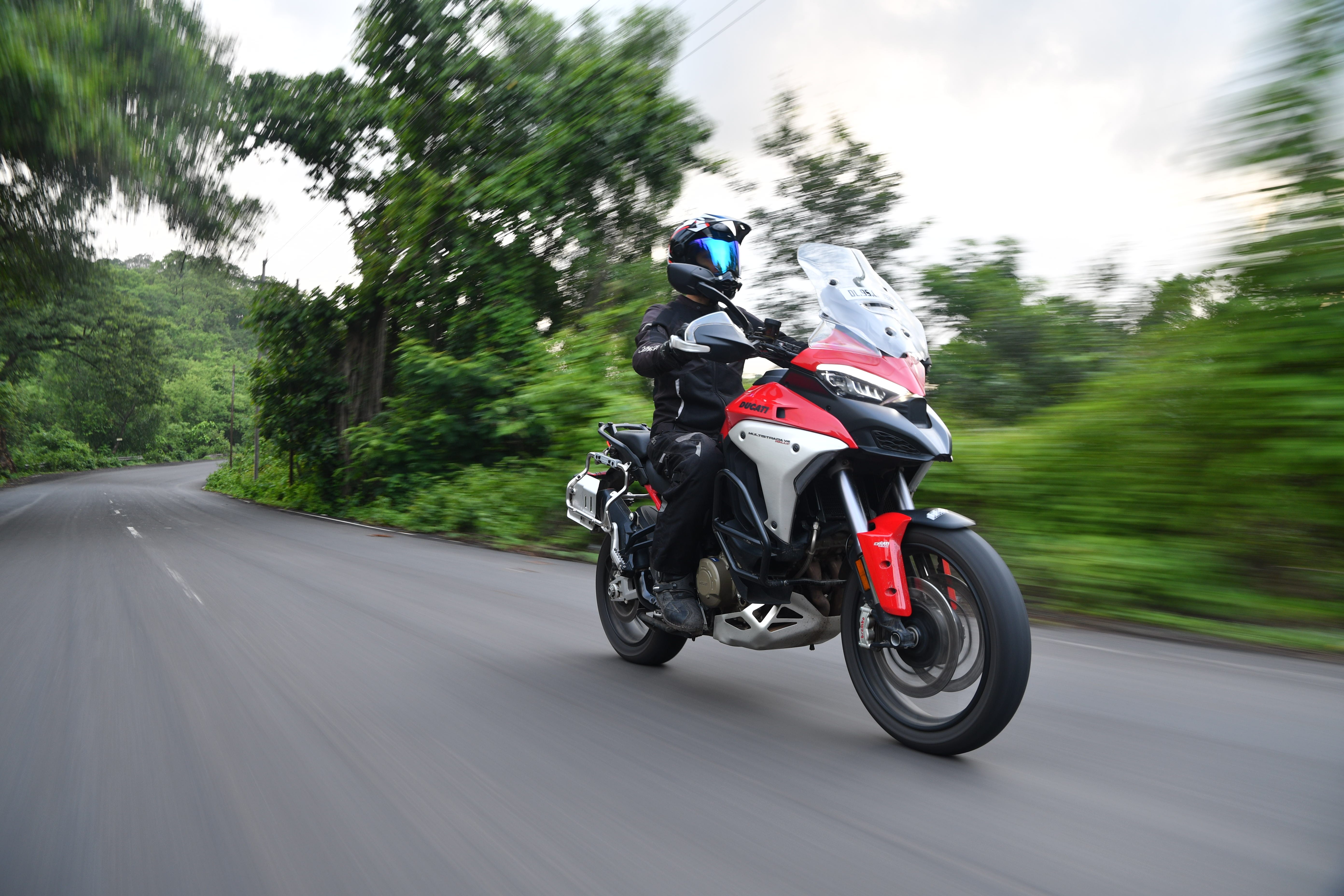 Ducati Multistrada V4 S On-Road Price – Features, Specs Images