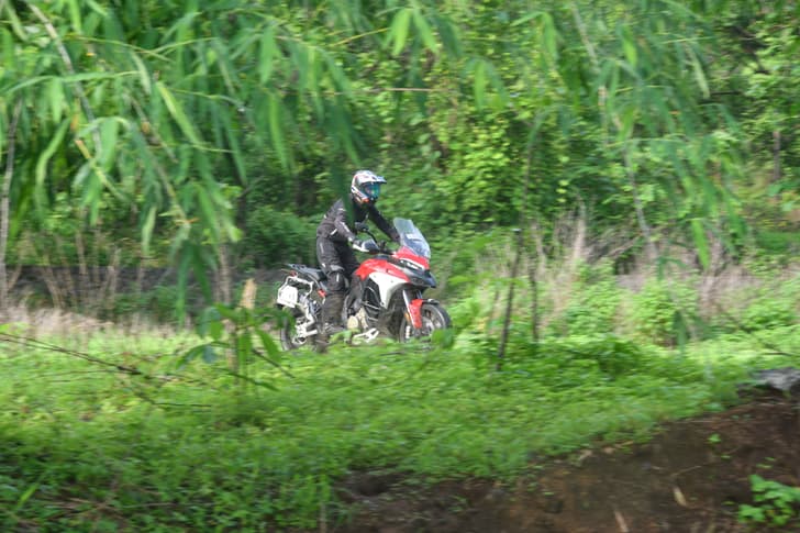 Ducati Multistrada V4 Front Right Three Quarter